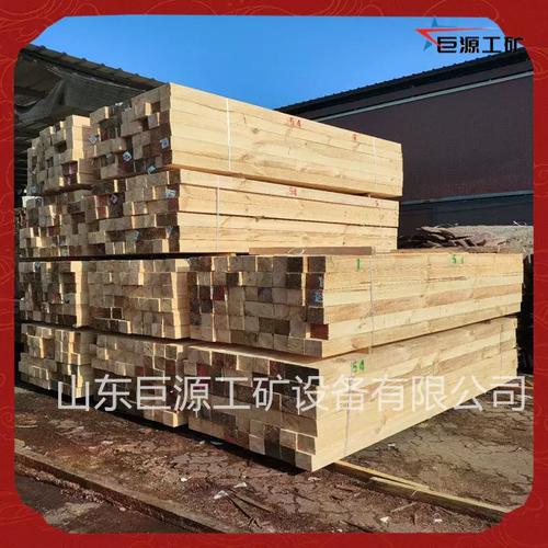 筑木方 工地施工的堅(jiān)實(shí)脊梁